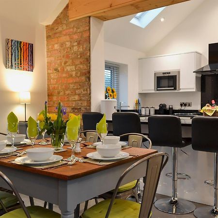 Bluebell Barn Villa Dunnington  Bagian luar foto